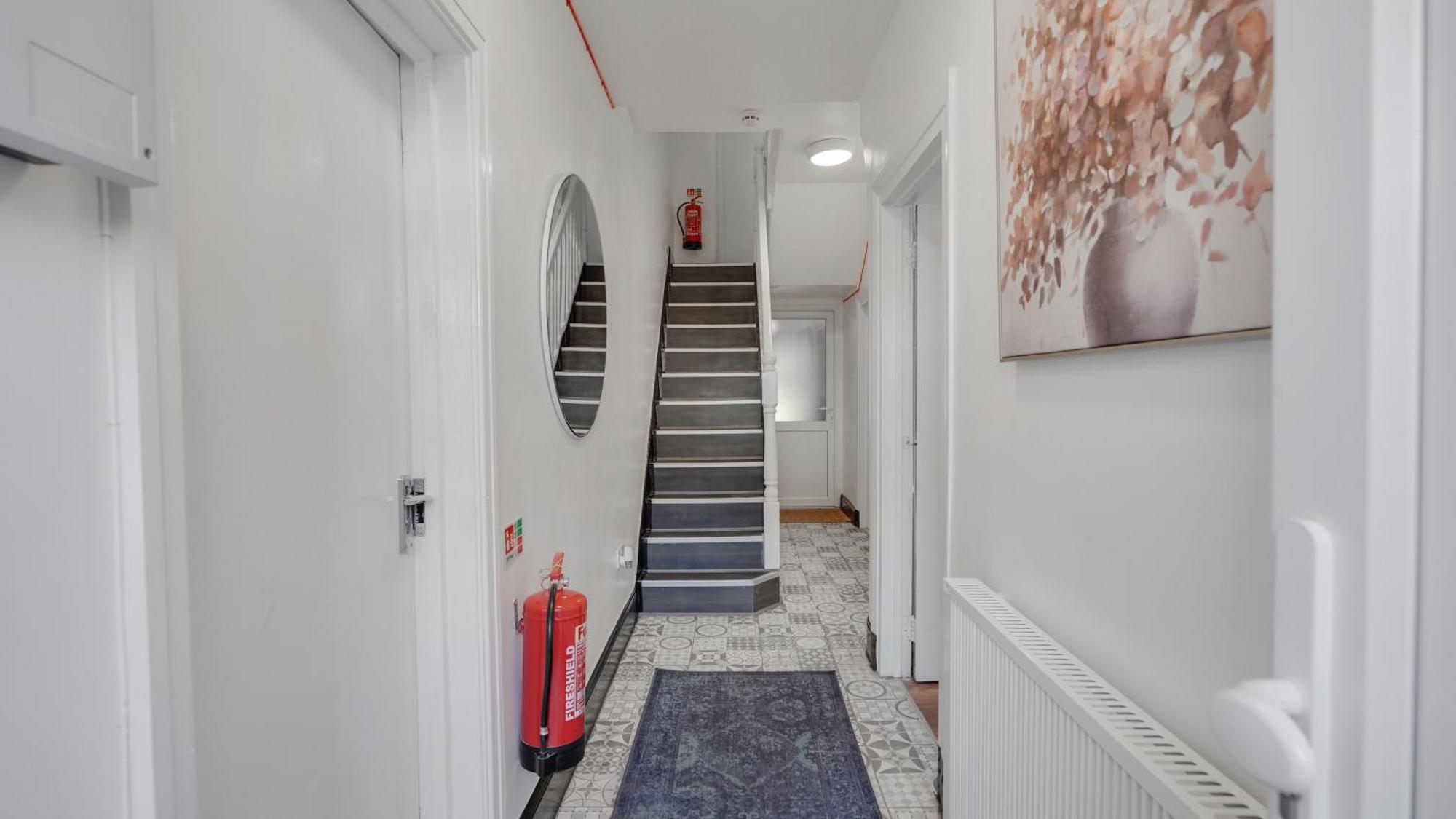 Comfy Double En-Suite Room In Barking Barking  Exterior photo