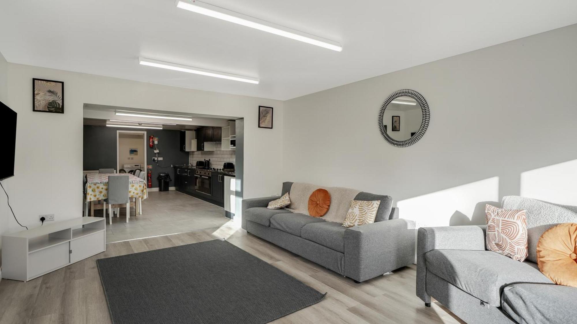 Comfy Double En-Suite Room In Barking Barking  Exterior photo